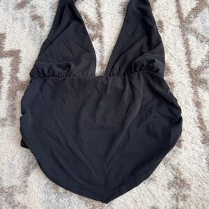 Cropped halter low back tank top